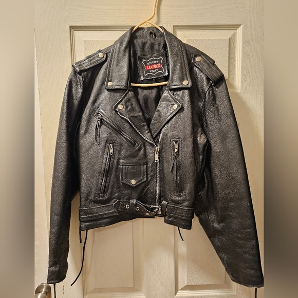 Leather Jacket - Picture 3 of 12